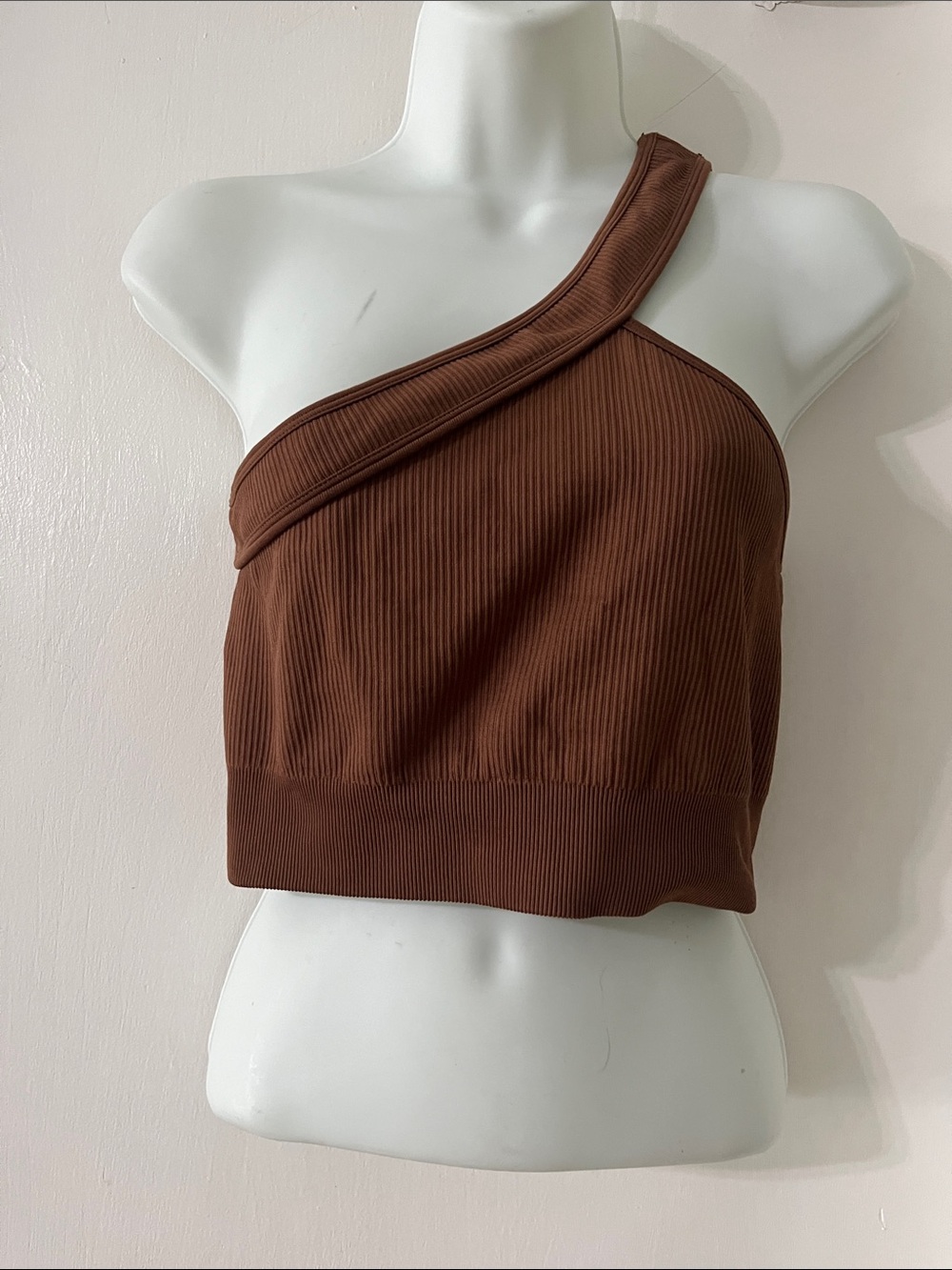 One-Shoulder Ribbed Sports Bra - Brown - Picture 2 of 4